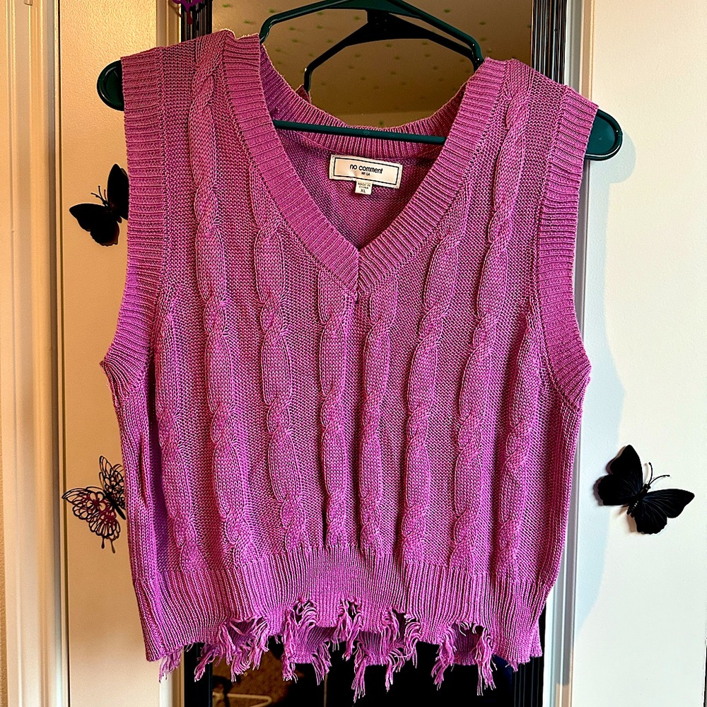 Knitted vest